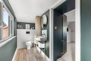 Photo 42- click for photo gallery